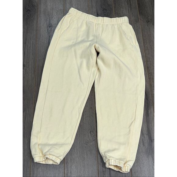 Lululemon Scuba Mid-Rise Oversized Jogger Regular sz M - Picture 5 of 6